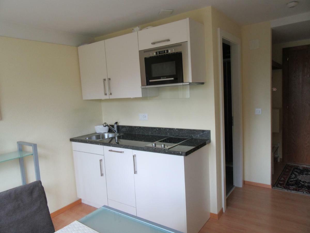 Le Debarcadere Apartment Saint Sulpice  Exterior photo