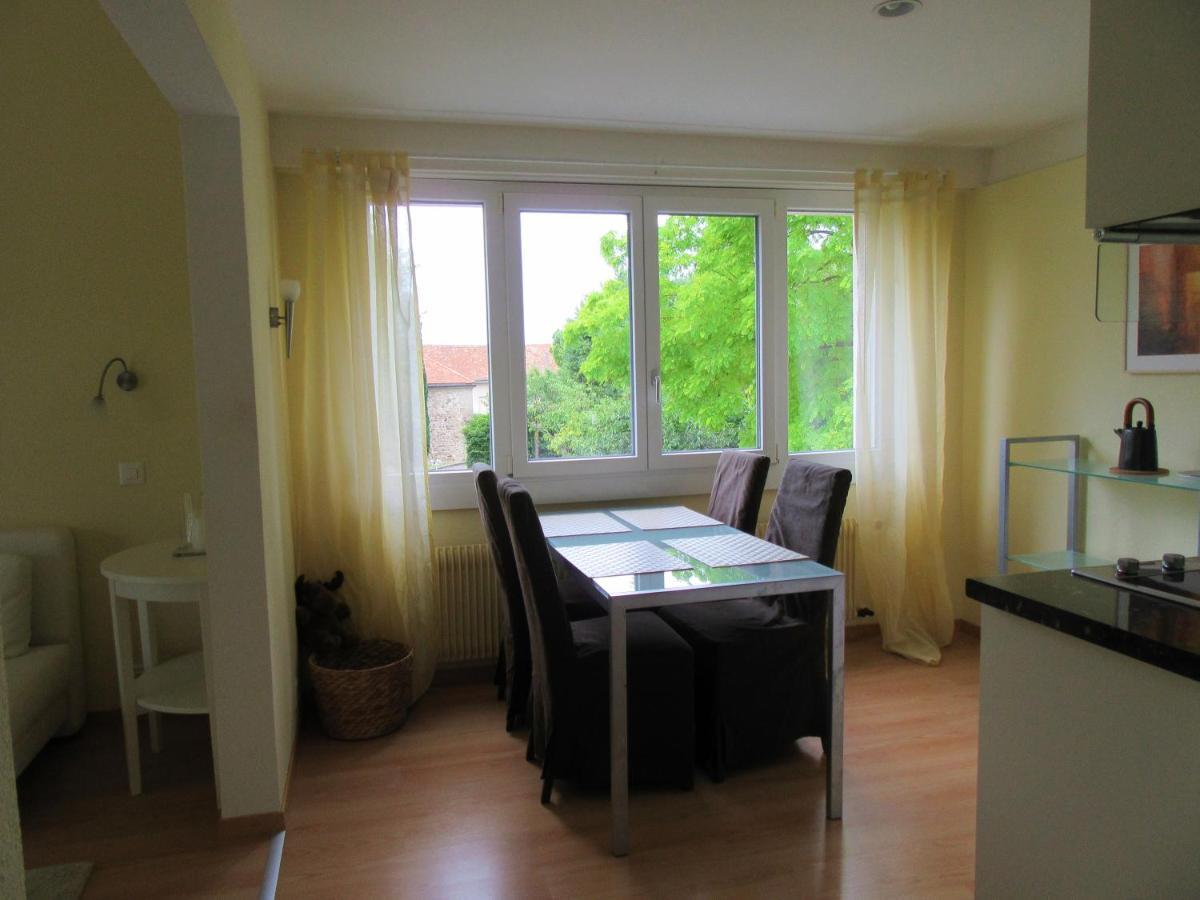 Le Debarcadere Apartment Saint Sulpice  Exterior photo