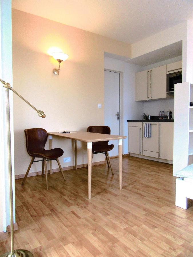 Le Debarcadere Apartment Saint Sulpice  Exterior photo